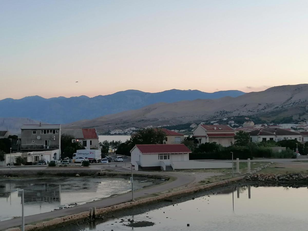 Apartmani Rija 3 Pag Town Luaran gambar