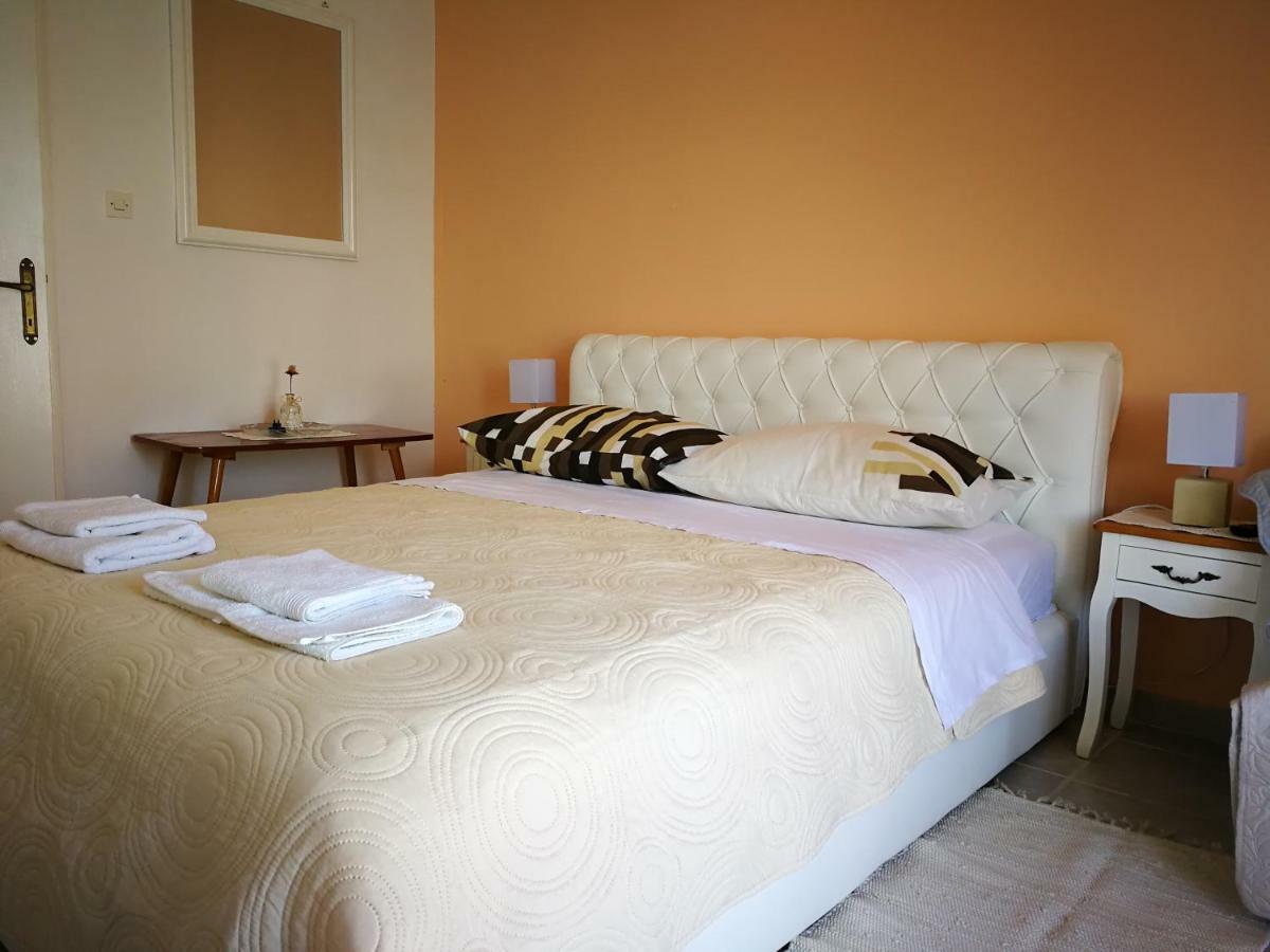 Apartmani Rija 3 Pag Town Luaran gambar