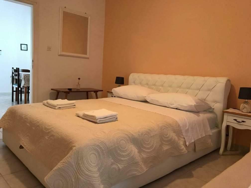 Apartmani Rija 3 Pag Town Luaran gambar